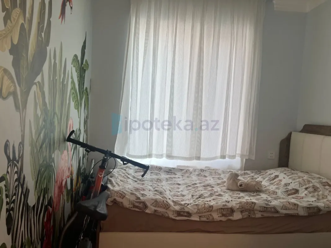 Satılır 3 otaqlı köhnə tikili 65 m²