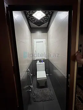 Satılır 4 otaqlı köhnə tikili 120 m²