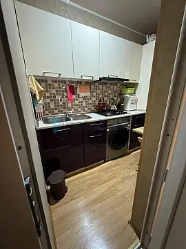 Satılır 1 otaqlı köhnə tikili 32 m²