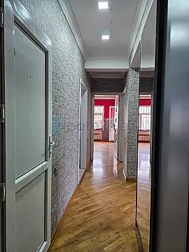 Satılır 3 otaqlı yeni tikili 70 m²