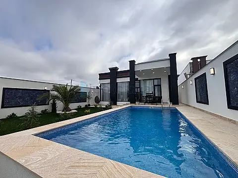 Satılır 4 otaqlı mənzil 150 m² — Bakı, Şüvəlan 4 otaq 150.00 m²