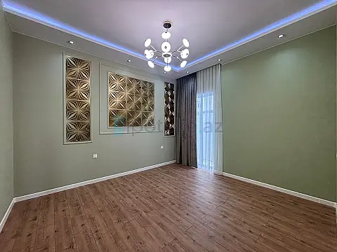 Satılır 4 otaqlı mənzil 150 m²