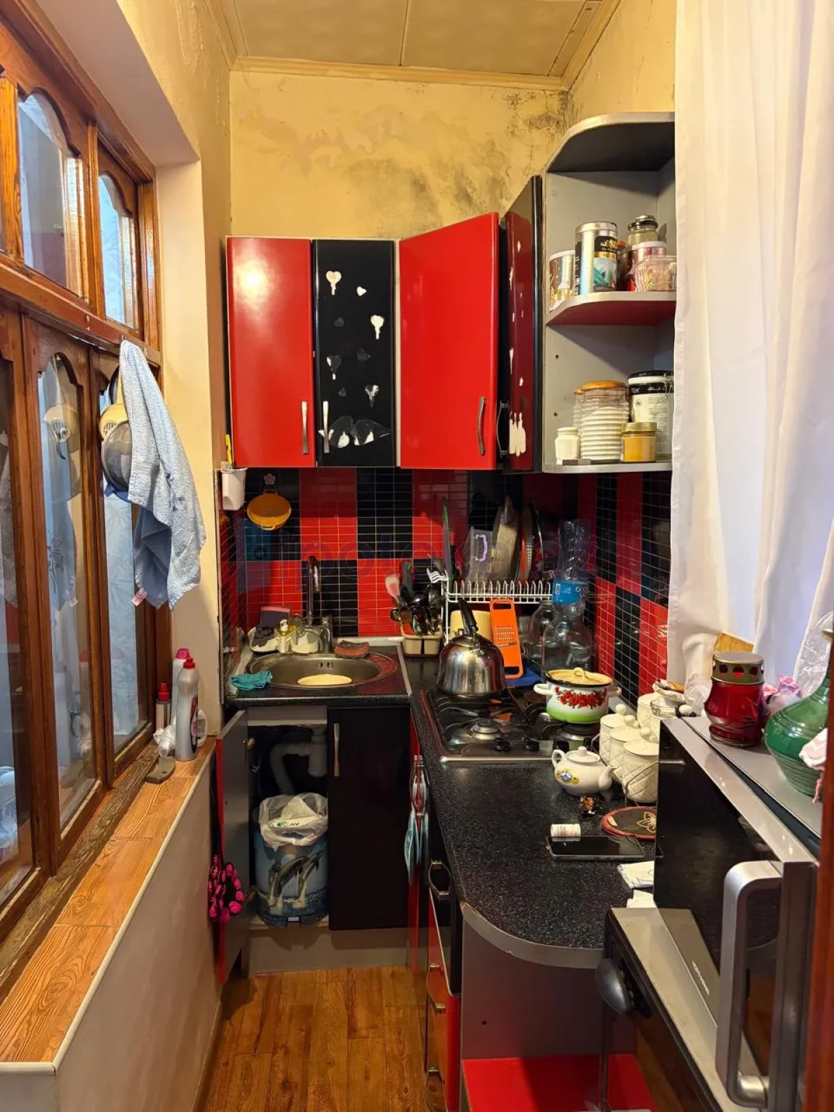 Satılır 2 otaqlı köhnə tikili 49 m²