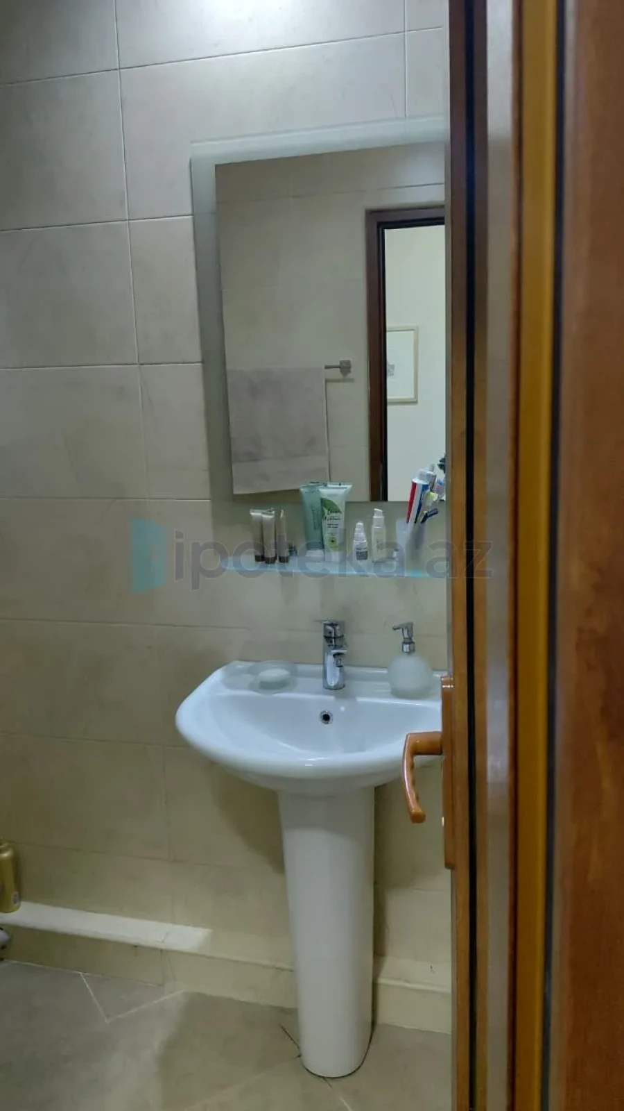 Satılır 3 otaqlı köhnə tikili 72 m²