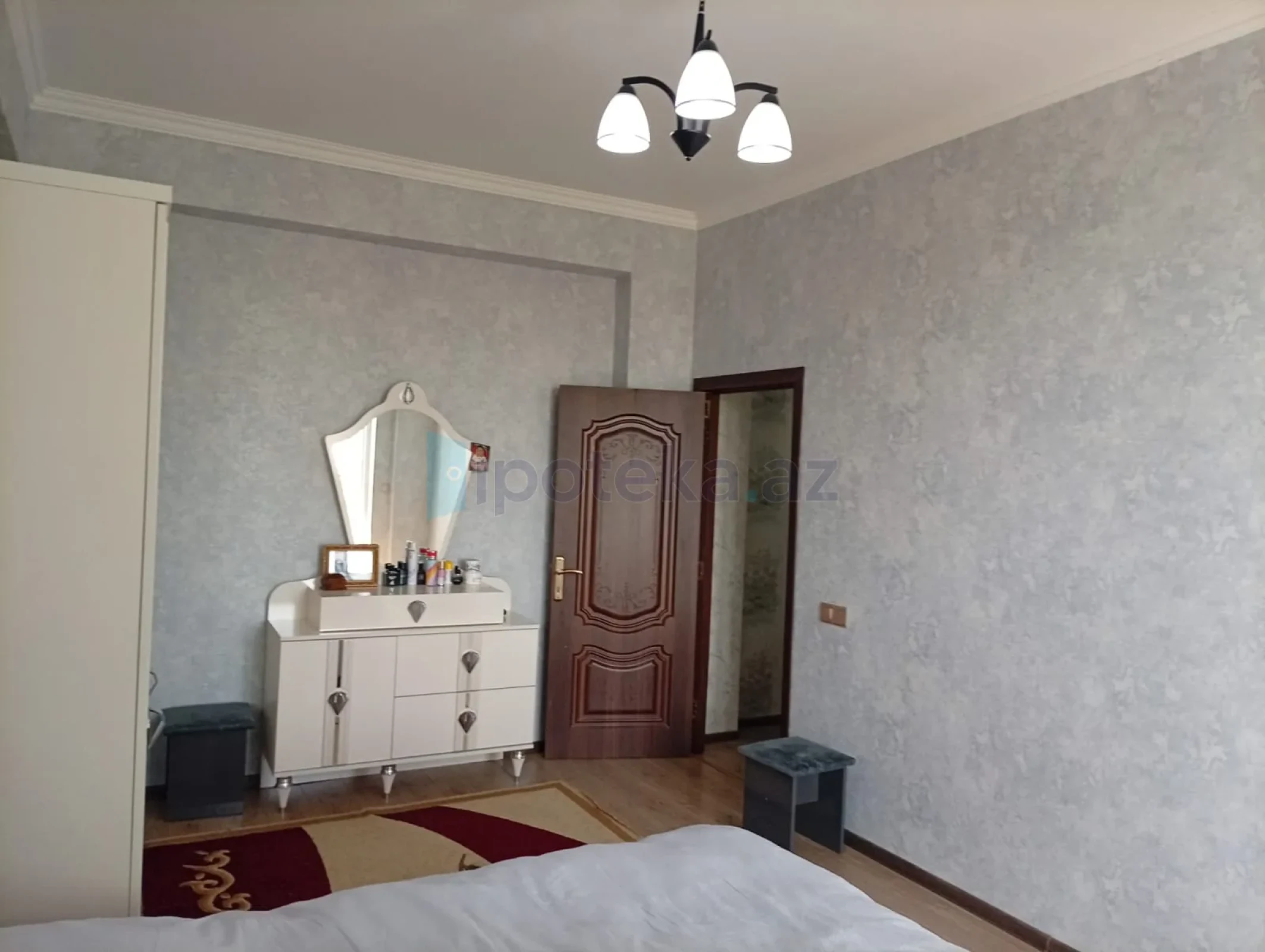 Satılır 3 otaqlı yeni tikili 98 m²