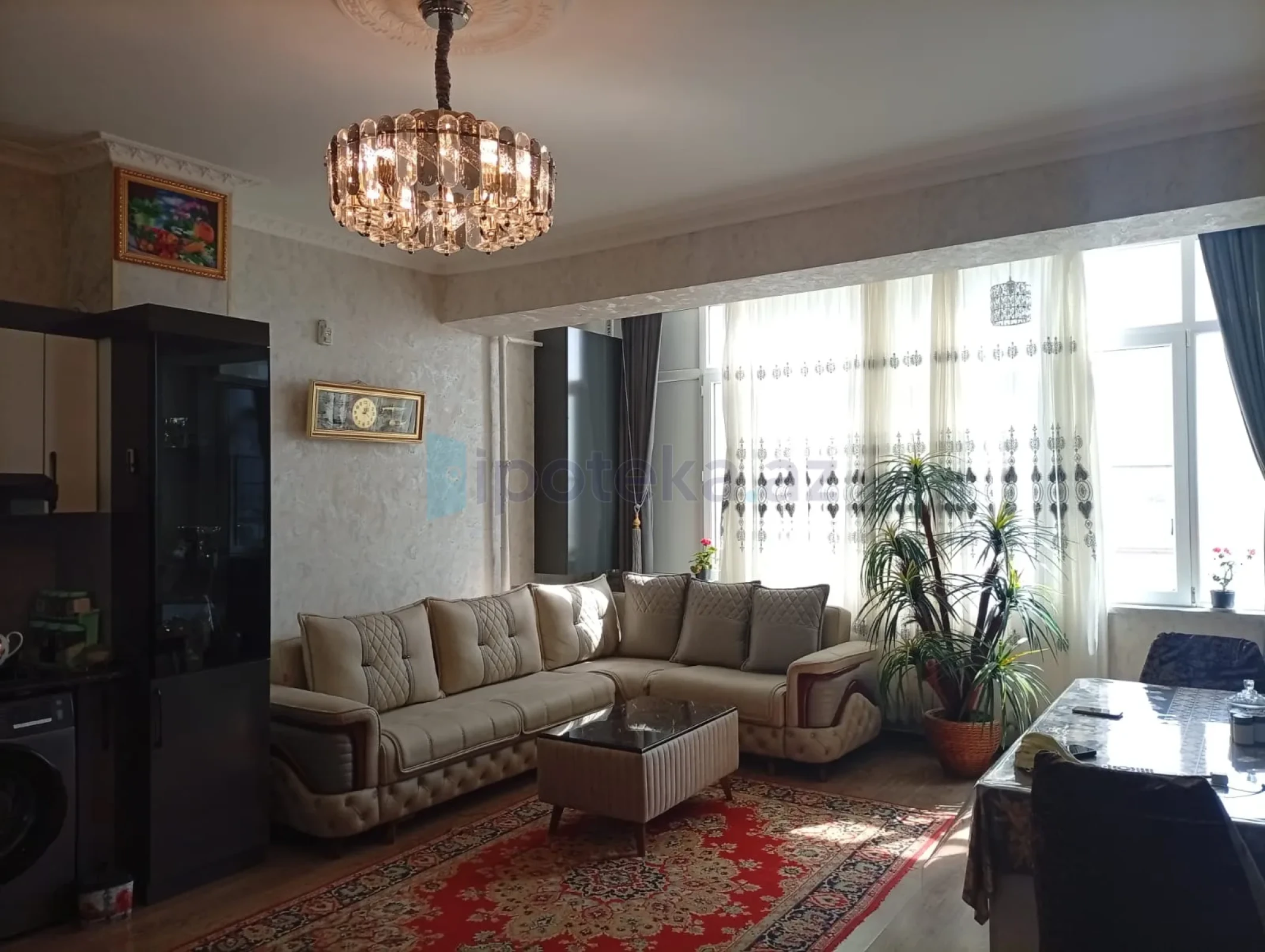 Satılır 3 otaqlı yeni tikili 98 m²