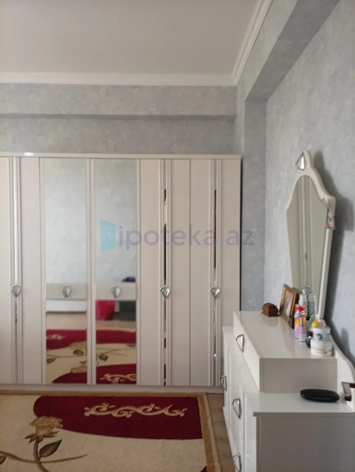 Satılır 3 otaqlı yeni tikili 98 m²