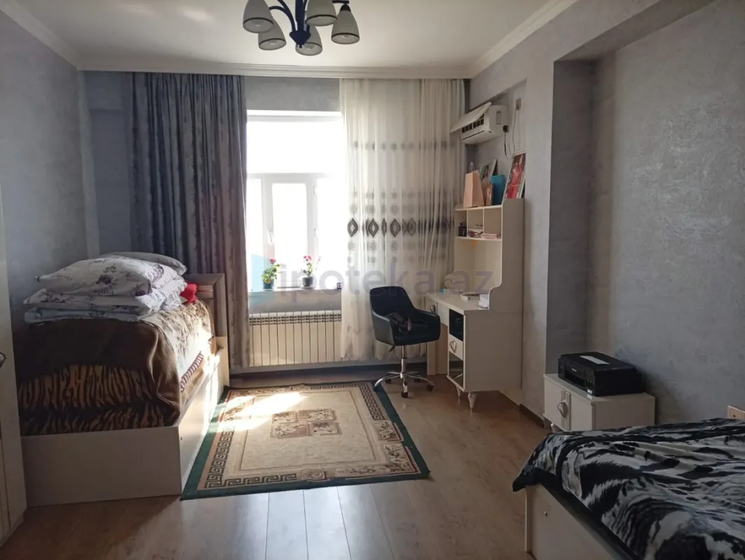 Satılır 3 otaqlı yeni tikili 98 m²