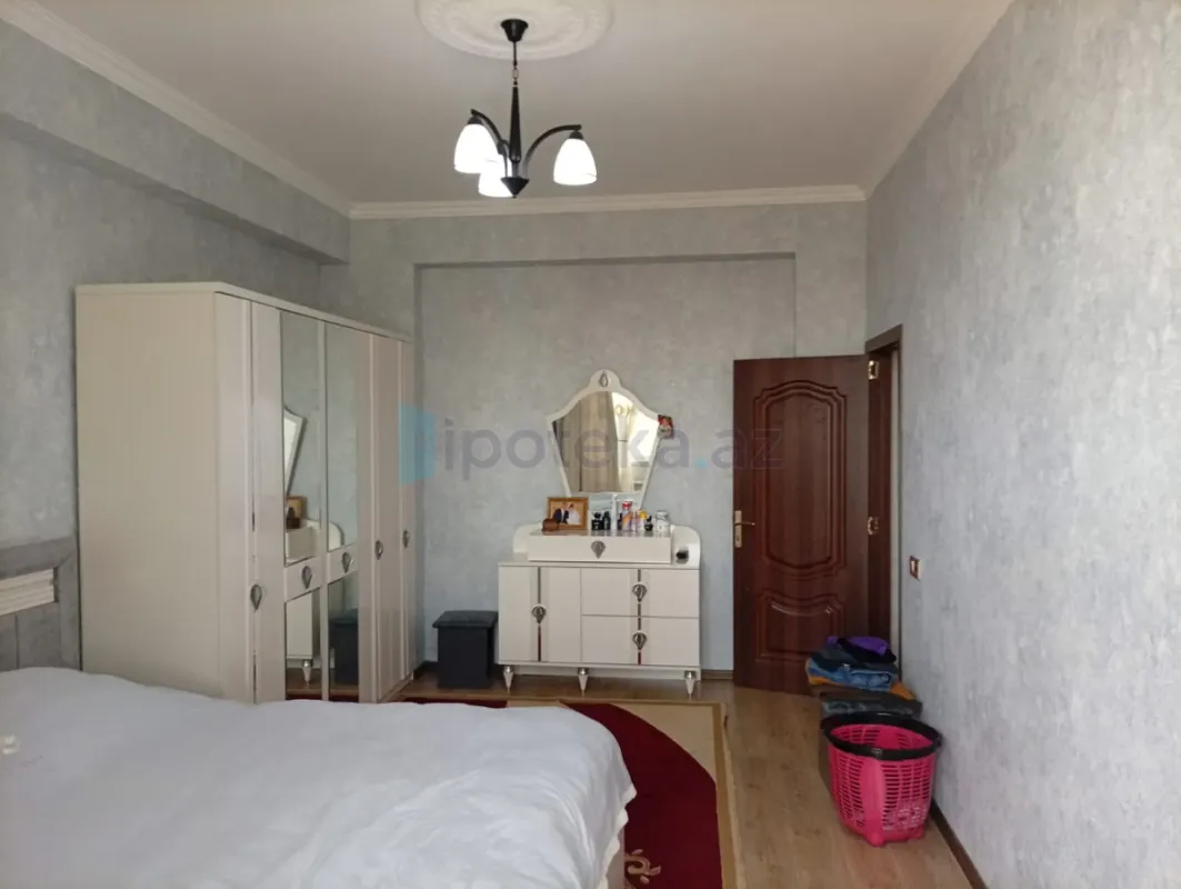 Satılır 3 otaqlı yeni tikili 98 m²