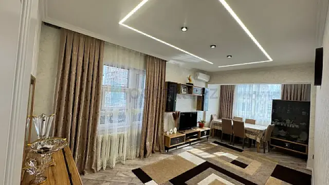 Satılır 3 otaqlı köhnə tikili 85 m² — Bakı 3 otaq 85.00 m²