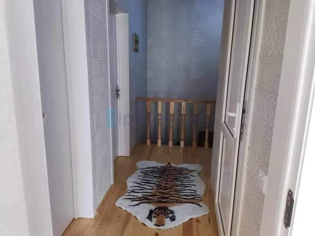 Satılır 4 otaqlı həyət evi 100 m²