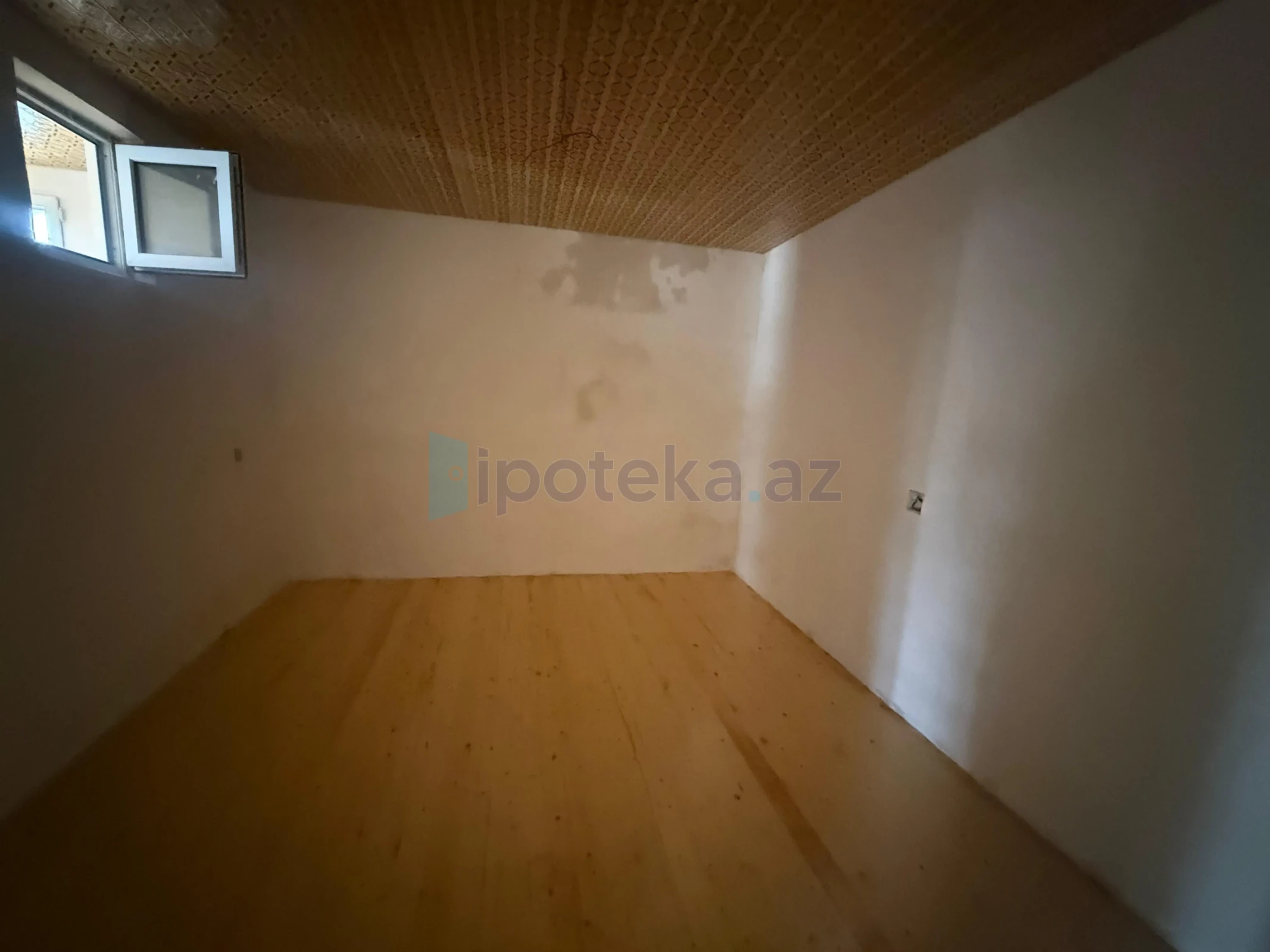 Satılır 4 otaqlı həyət evi 120 m²