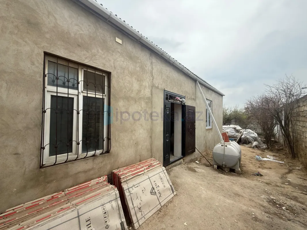 Satılır 4 otaqlı həyət evi 120 m²