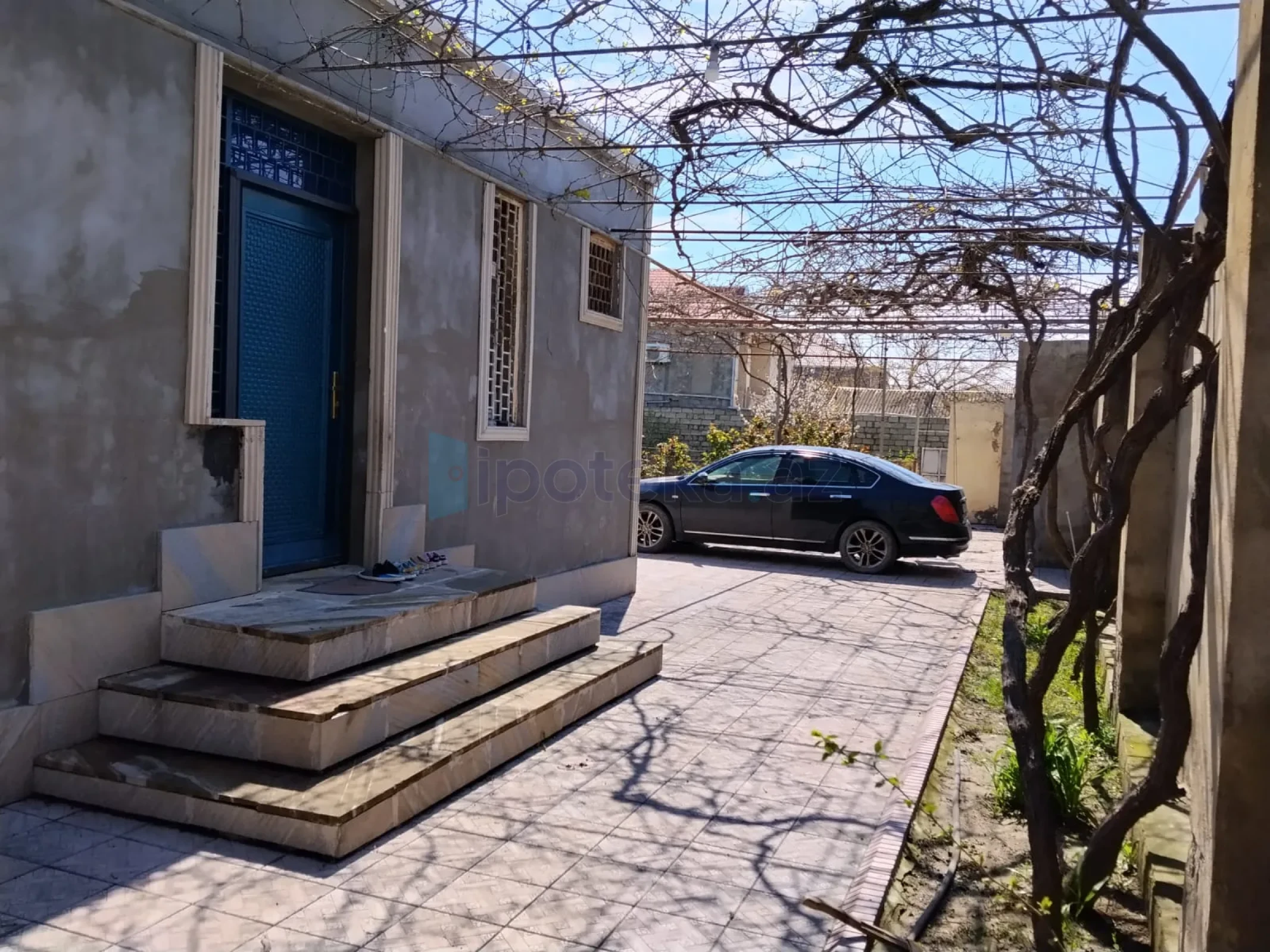 Satılır 4 otaqlı həyət evi 170 m²
