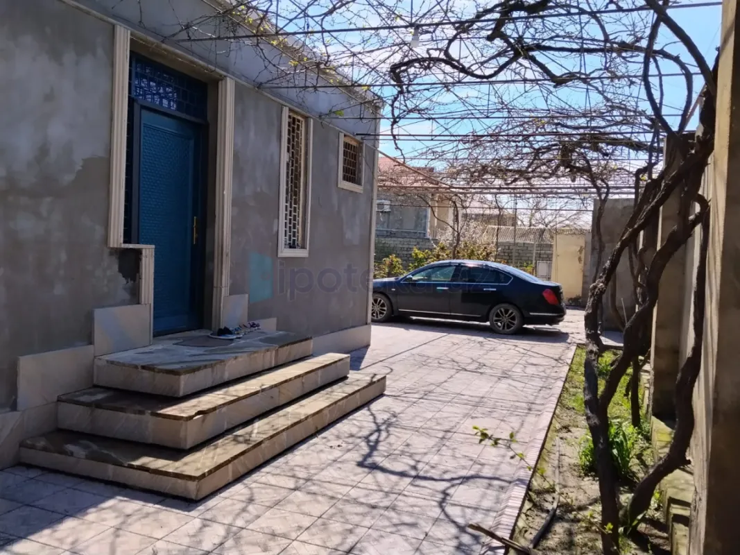 Satılır 4 otaqlı həyət evi 170 m²