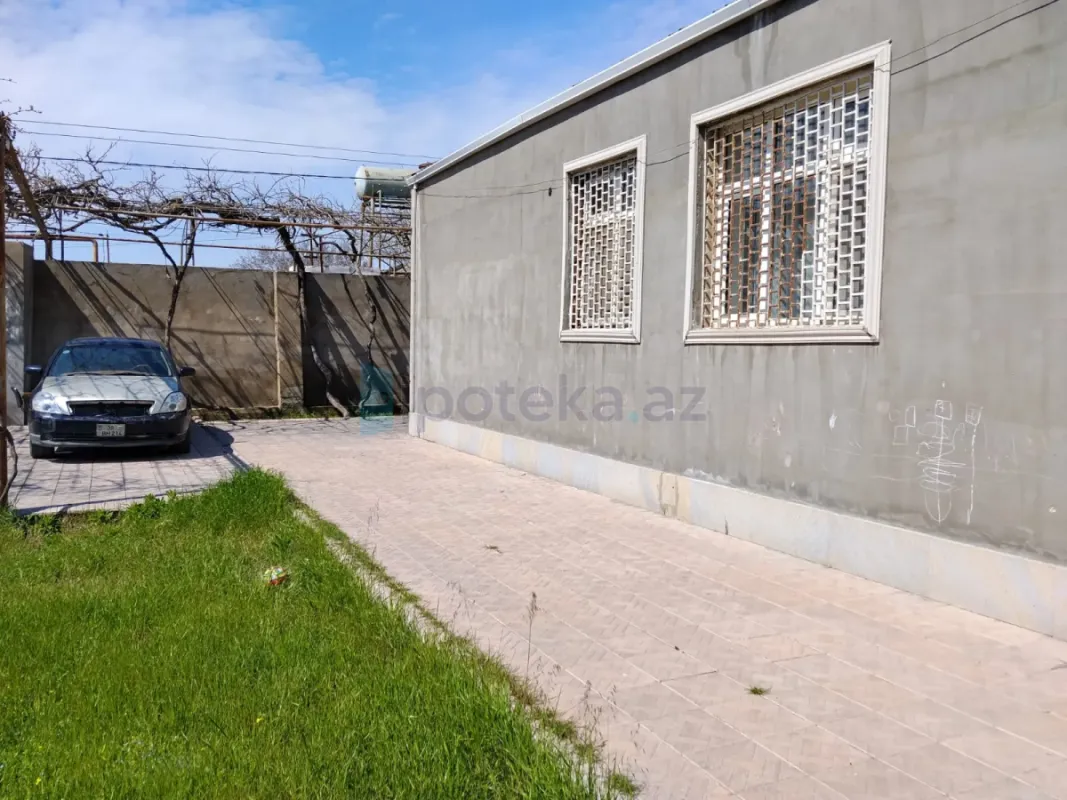 Satılır 4 otaqlı həyət evi 170 m²