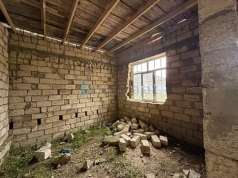 Satılır 3 otaqlı həyət evi 100 m²