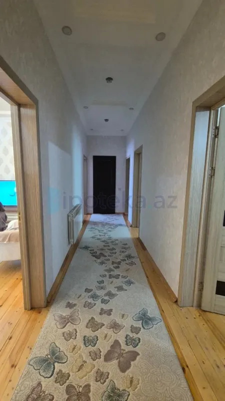Satılır 4 otaqlı həyət evi 146 m²