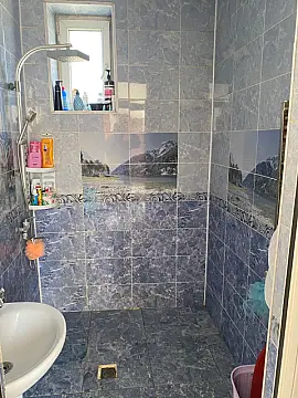 Satılır 4 otaqlı həyət evi 153 m²