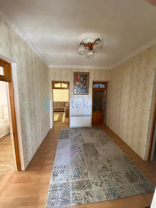 Satılır 4 otaqlı həyət evi 153 m²