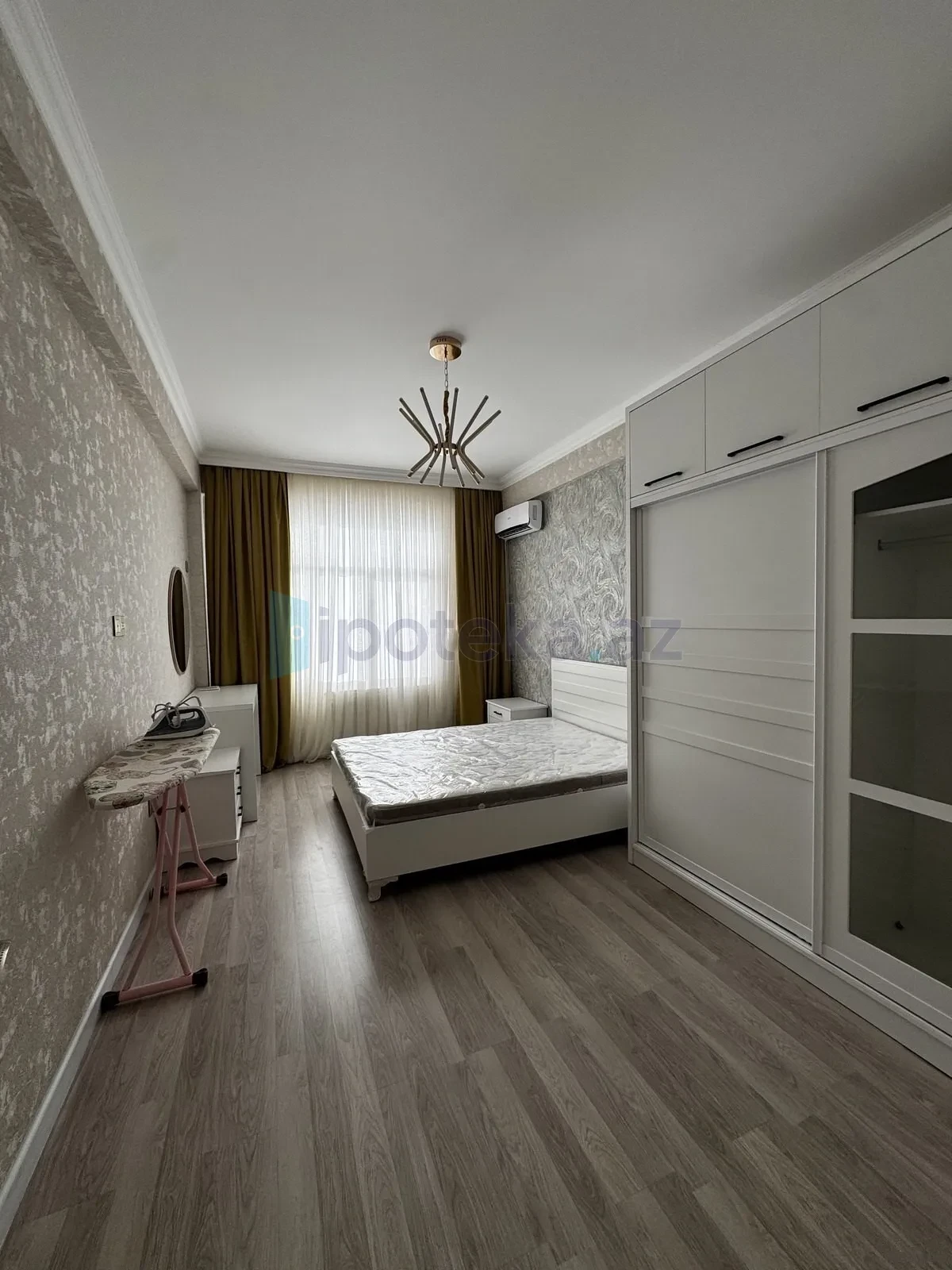 Satılır 2 otaqlı yeni tikili 75 m²