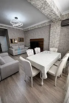 Satılır 2 otaqlı yeni tikili 75 m²