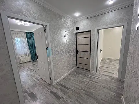 Satılır 2 otaqlı köhnə tikili 70 m²