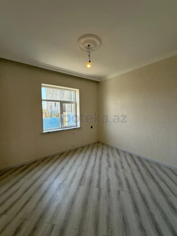 Satılır 6 otaqlı həyət evi 220 m²