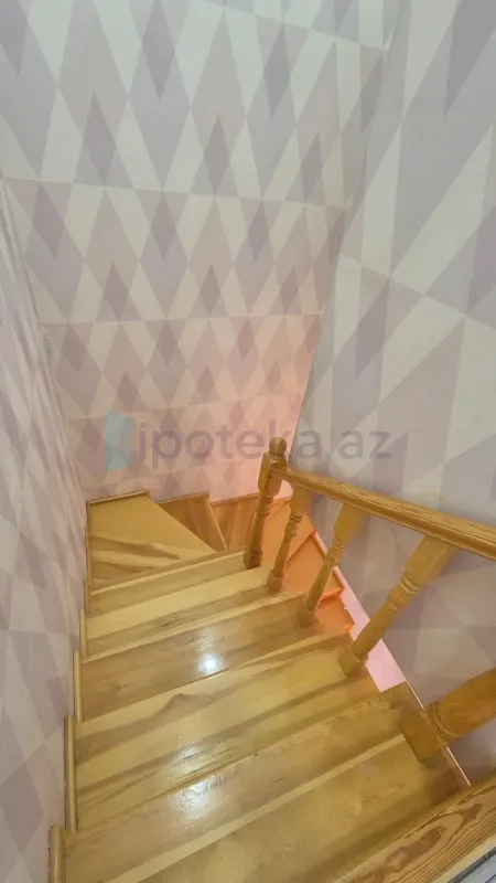 Satılır 2 otaqlı həyət evi 125 m²