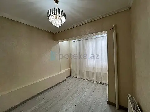 Satılır 1 otaqlı köhnə tikili 50 m²