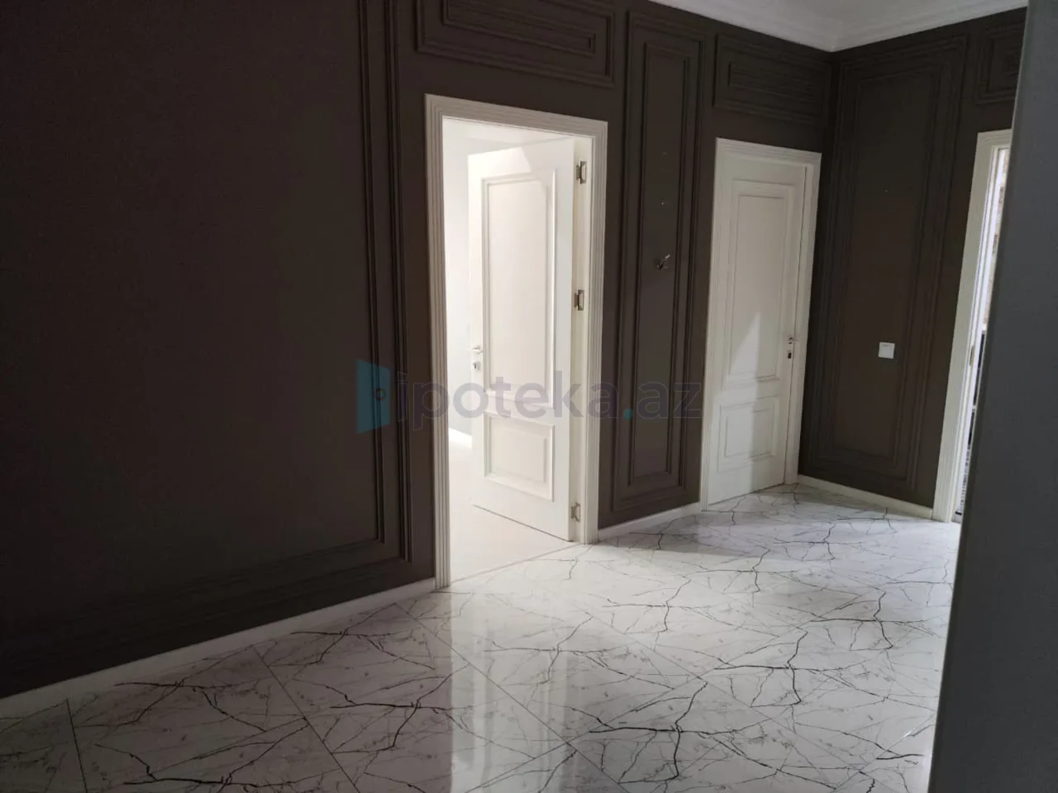 Satılır 2 otaqlı yeni tikili 65 m²