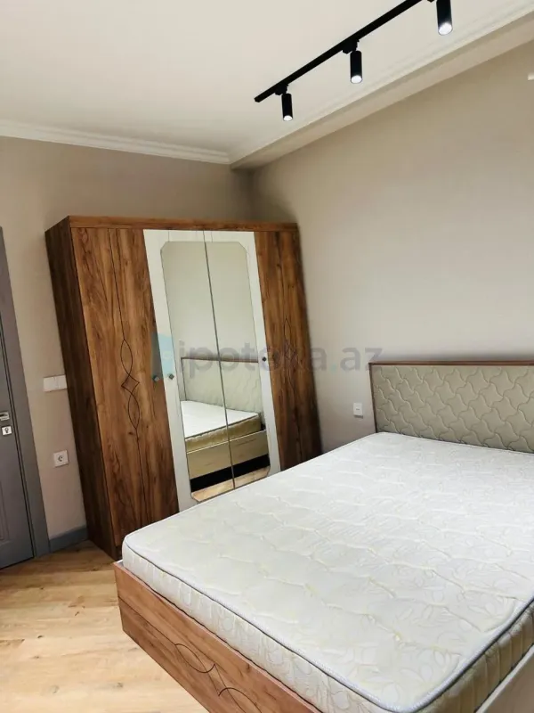 Satılır 2 otaqlı yeni tikili 65 m²