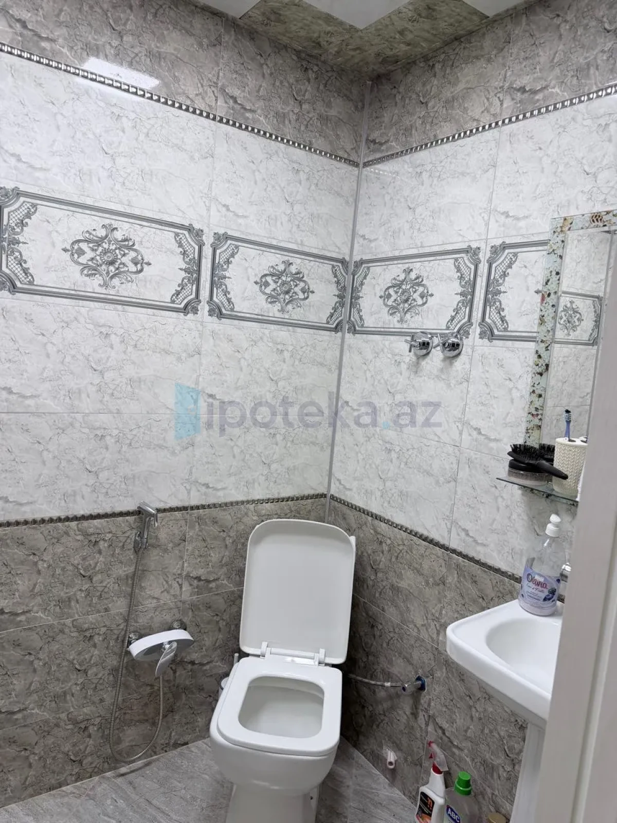 Satılır 1 otaqlı yeni tikili 42 m²