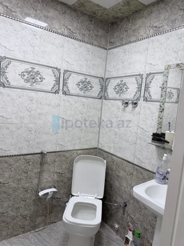 Satılır 1 otaqlı yeni tikili 42 m²