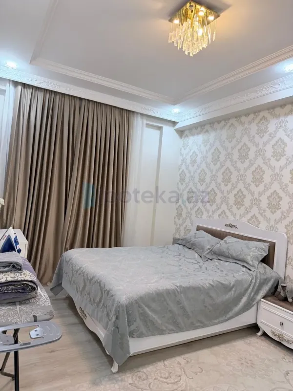 Satılır 1 otaqlı yeni tikili 42 m²