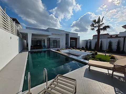 Satılır 5 otaqlı mənzil 220 m² — Bakı, Mərdəkan 5 otaq 220.00 m²