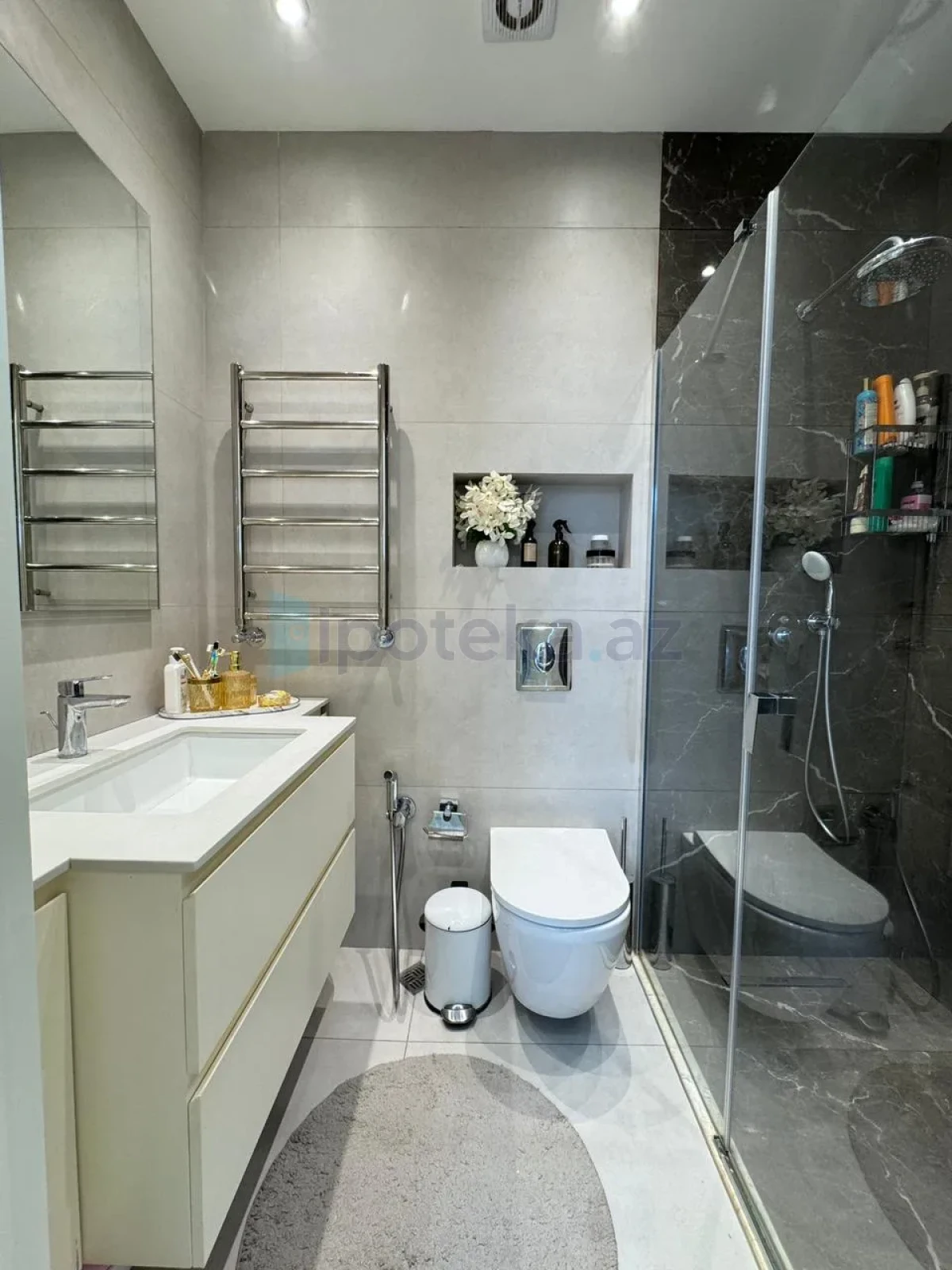 Satılır 3 otaqlı yeni tikili 86 m²