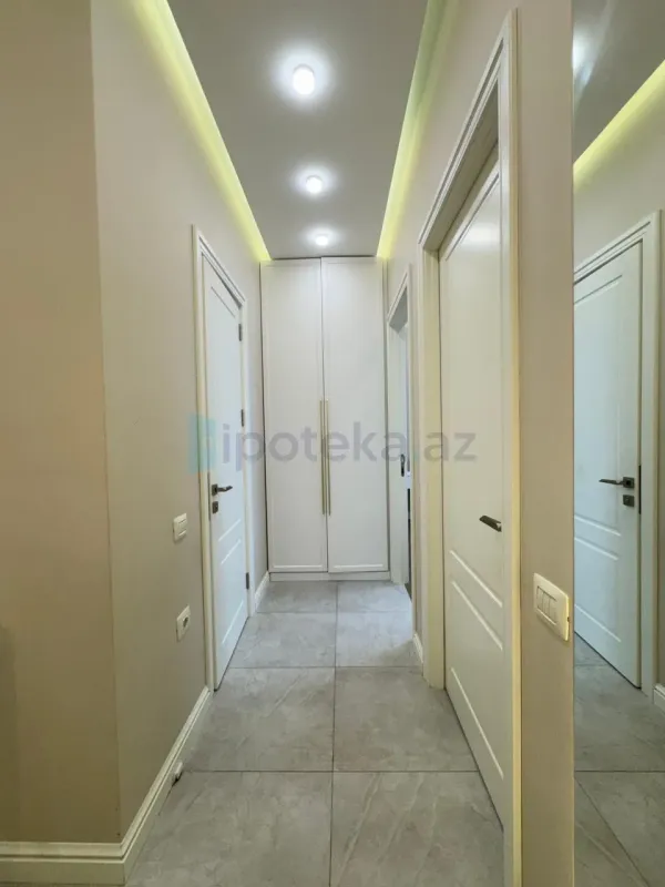 Satılır 3 otaqlı yeni tikili 86 m²