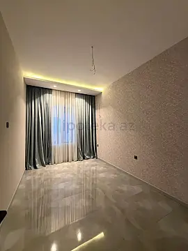 Satılır 4 otaqlı mənzil 175 m²