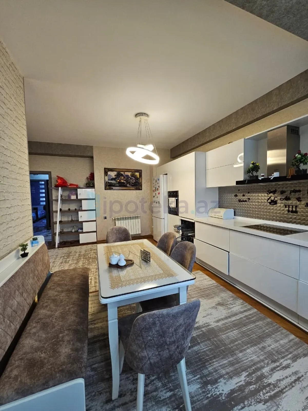 Satılır 3 otaqlı yeni tikili 96 m²