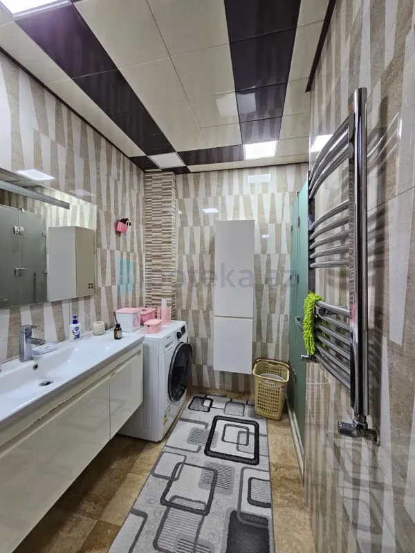 Satılır 3 otaqlı yeni tikili 96 m²