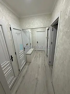 Satılır 2 otaqlı köhnə tikili 60 m²