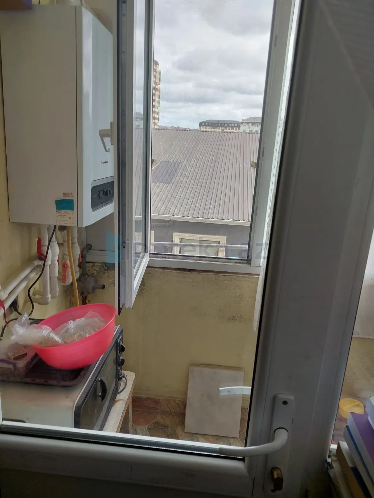 Satılır 4 otaqlı yeni tikili 96 m²