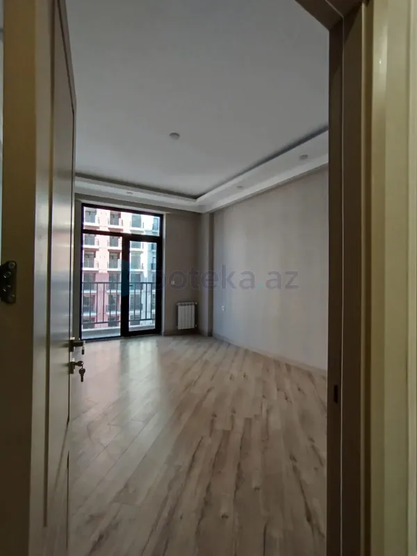 Satılır 2 otaqlı yeni tikili 87 m²