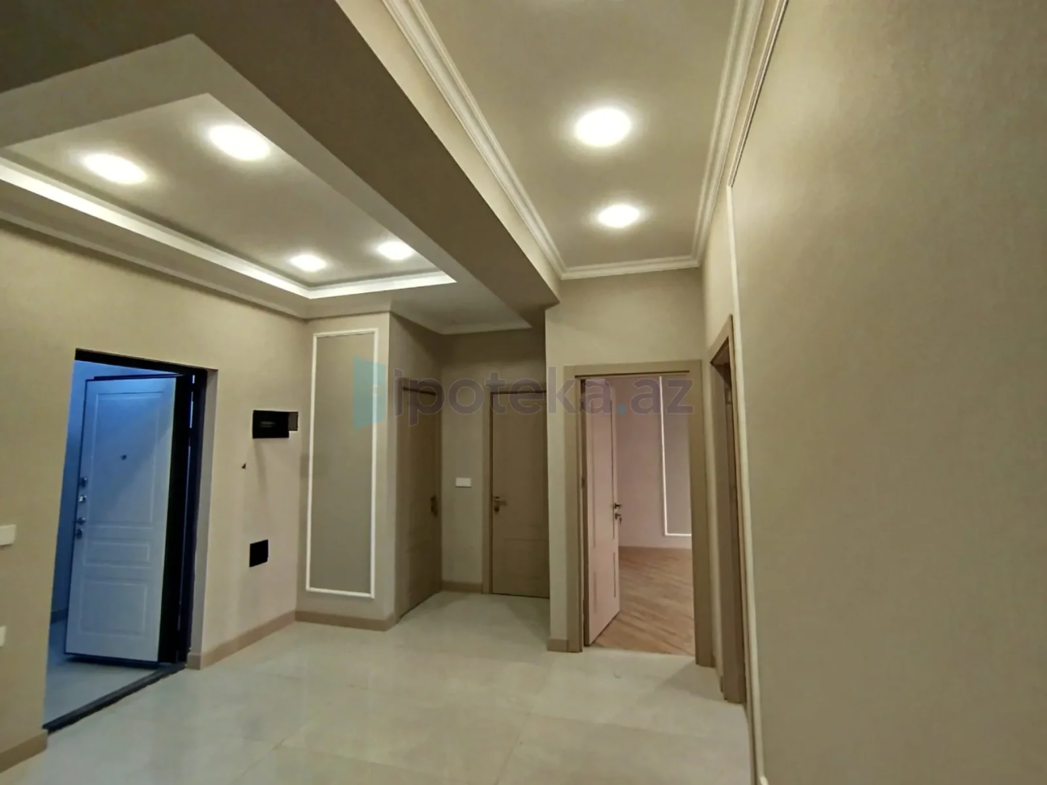 Satılır 2 otaqlı yeni tikili 87 m²