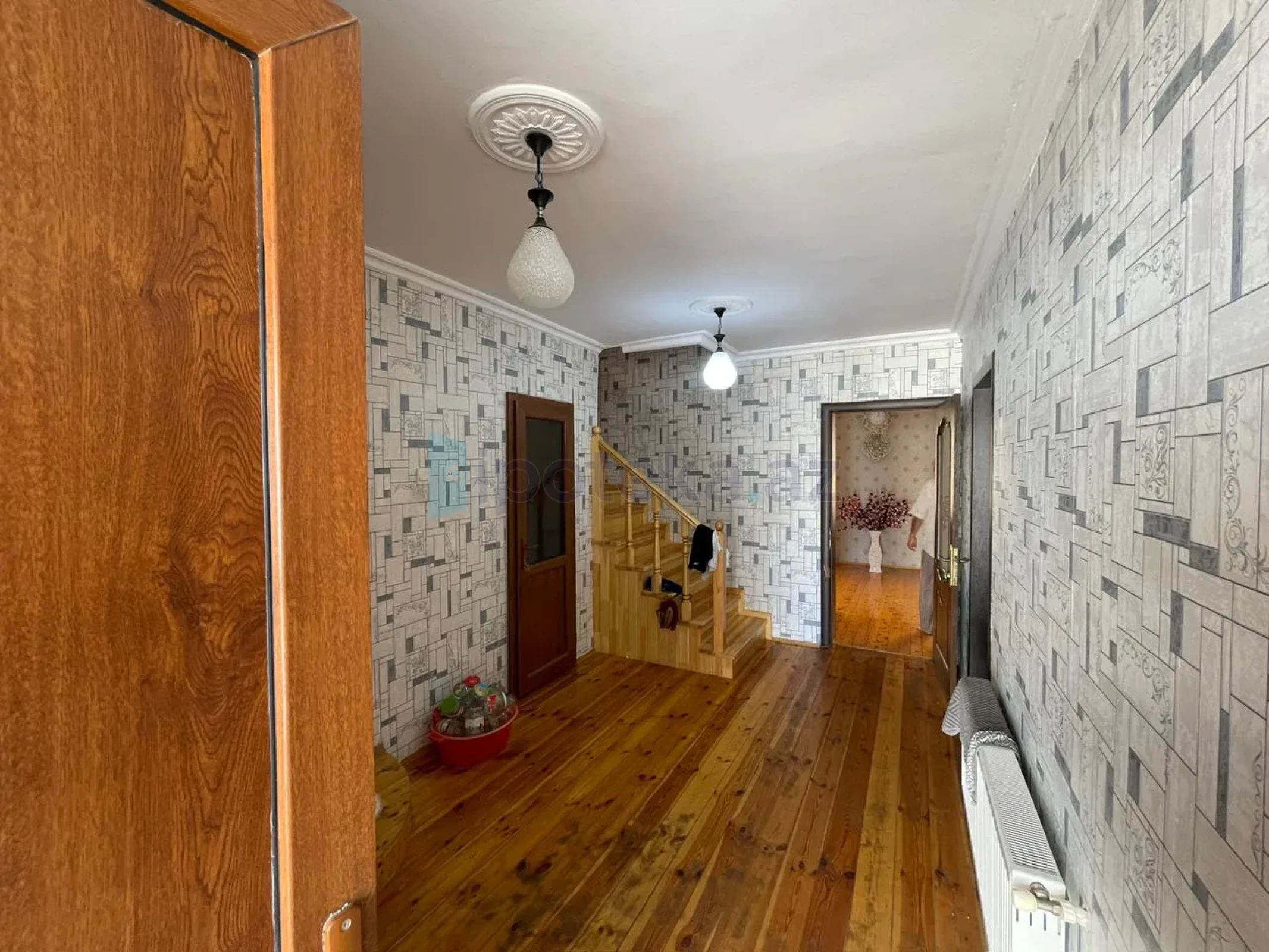 Satılır 5 otaqlı həyət evi 150 m²