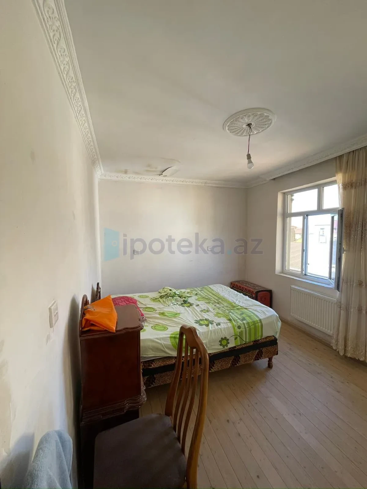 Satılır 5 otaqlı həyət evi 150 m²
