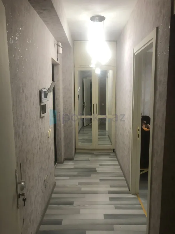 Satılır 2 otaqlı yeni tikili 50 m²