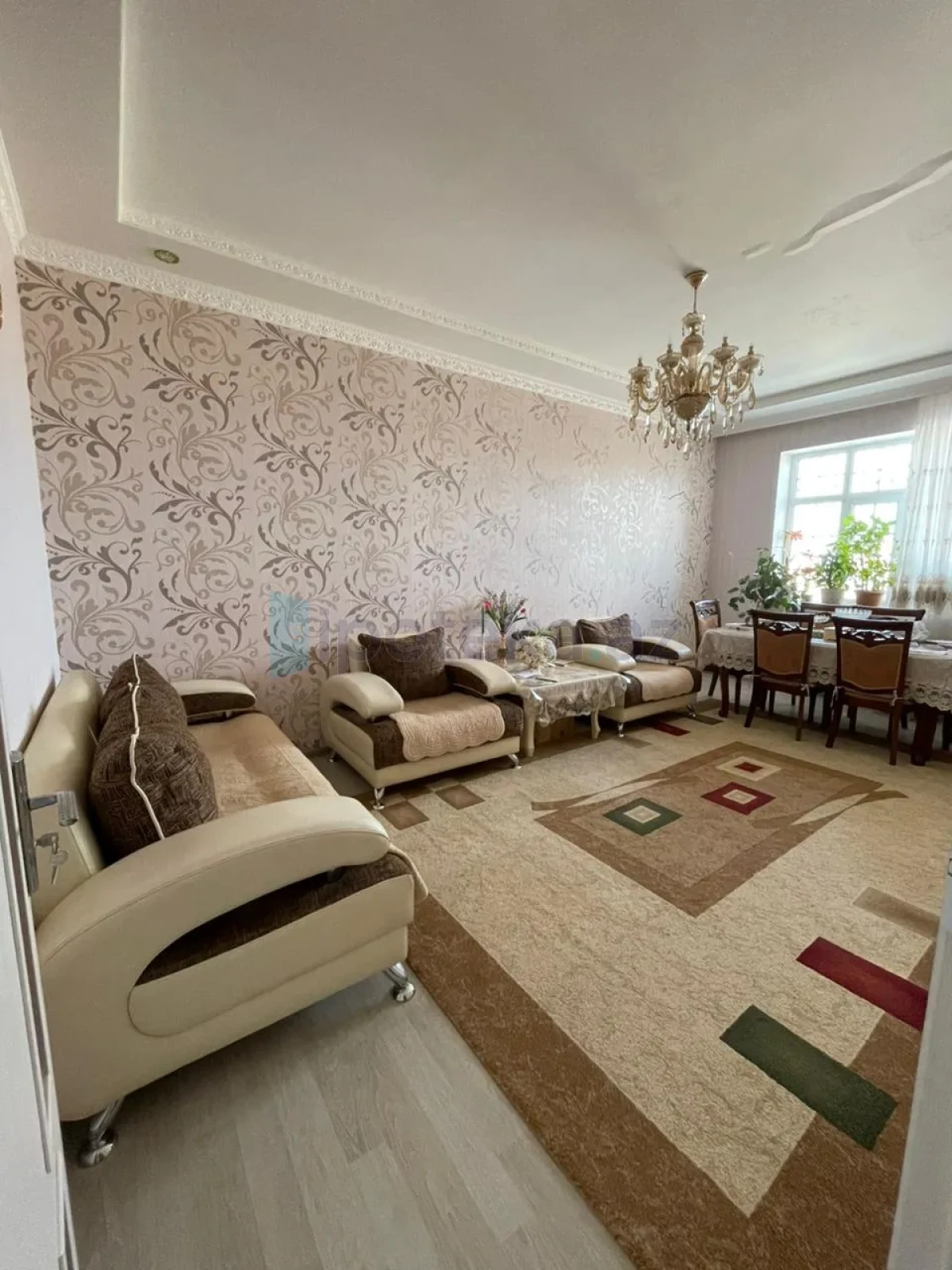 Satılır 4 otaqlı həyət evi 150 m²