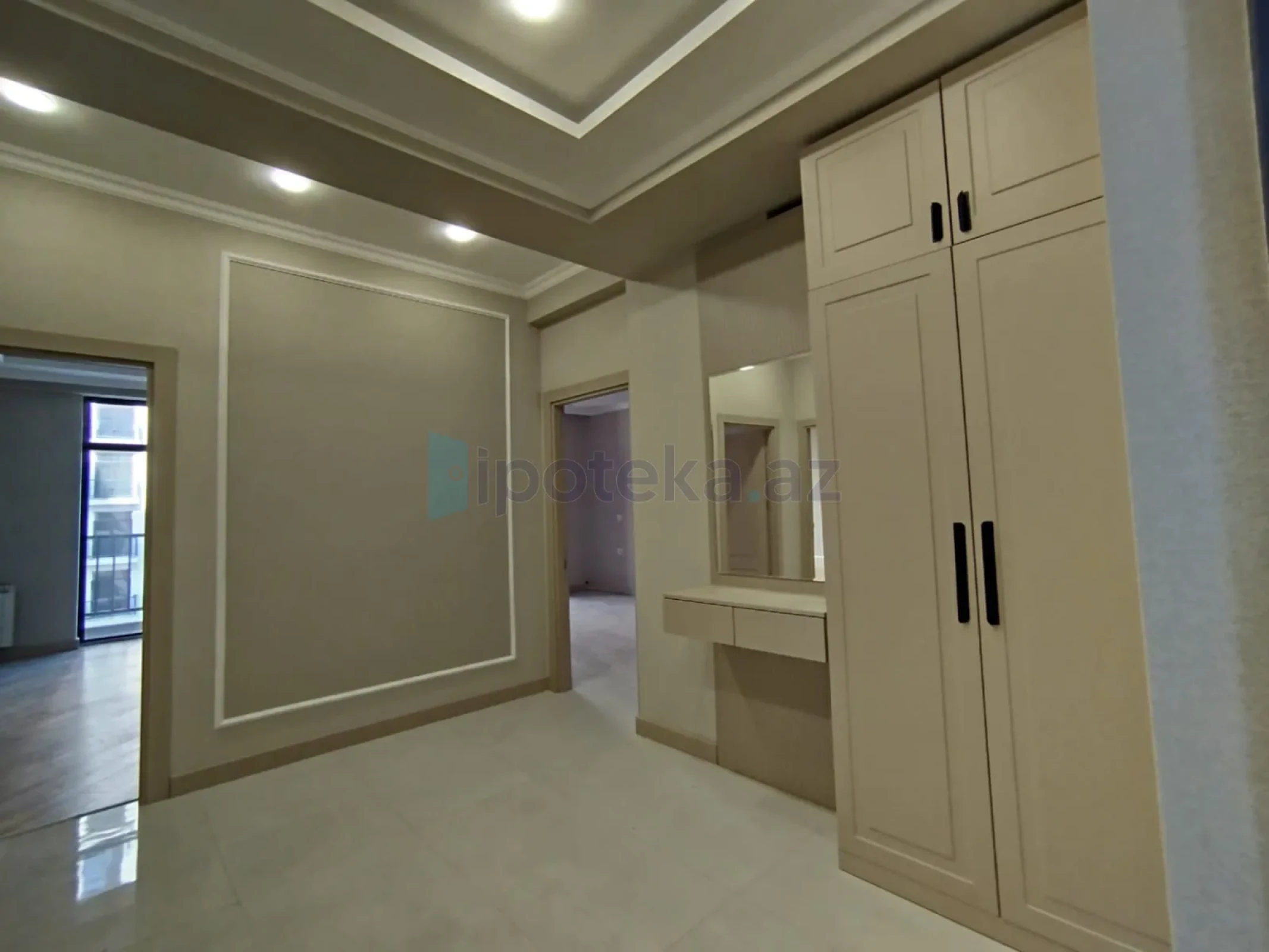 Satılır 2 otaqlı yeni tikili 87 m²